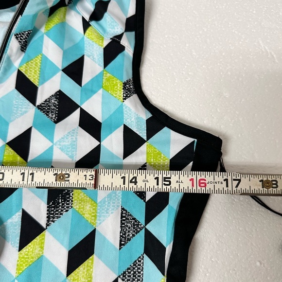 Tail‎ Women's Short Sleeve Printed 1/4 Zip Golf Polo size XS NWT (2077) - Picture 6 of 10